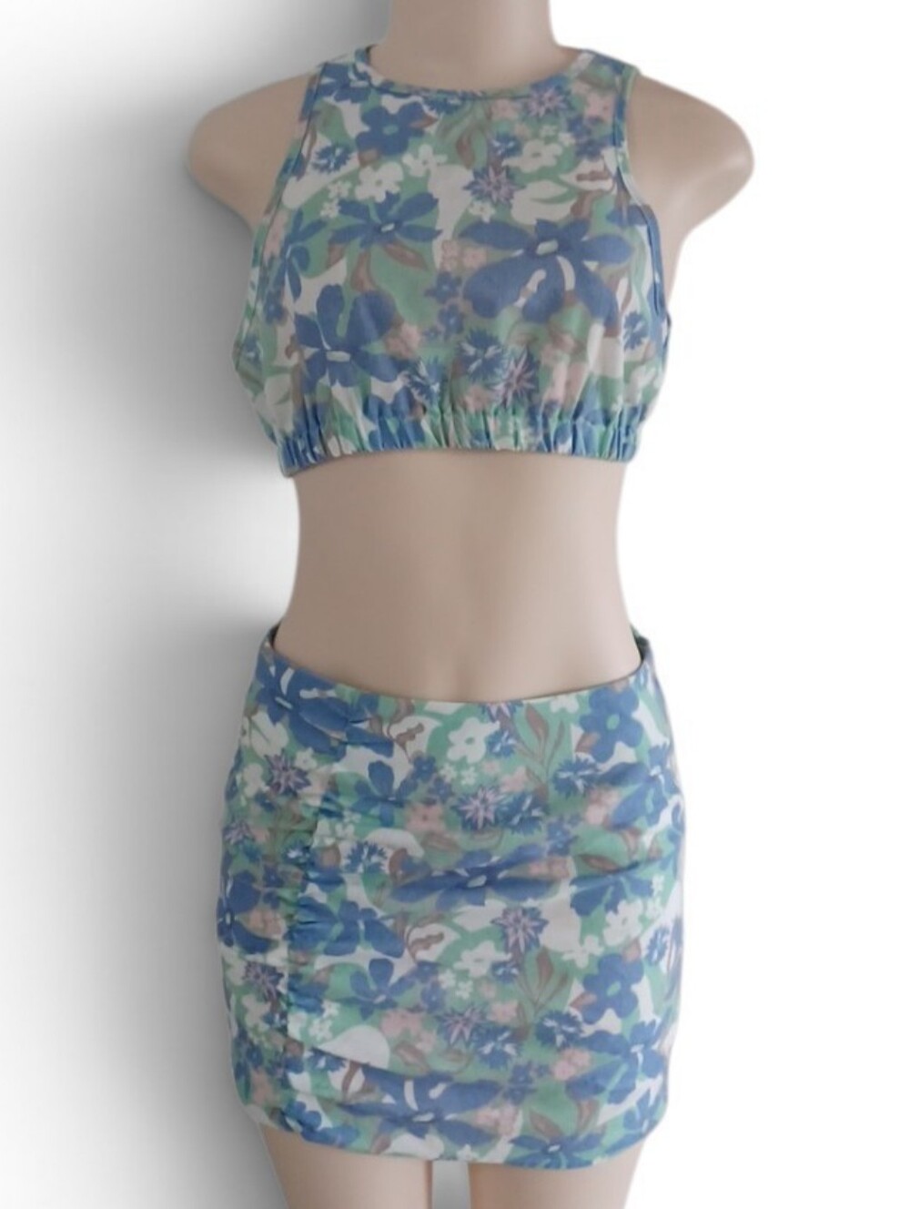 PrettyLittleThing Blue & Green Floral Mini Skirt